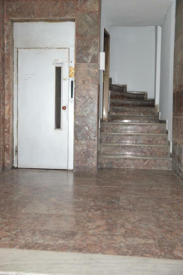 Eleni-Apartments Salonicco Esterno foto